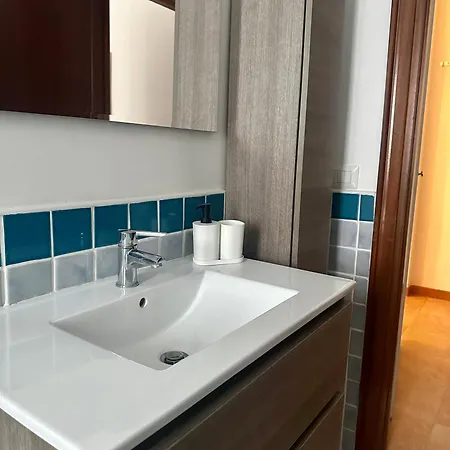 Center Apartment *