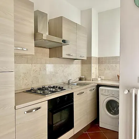 Apartment Center *